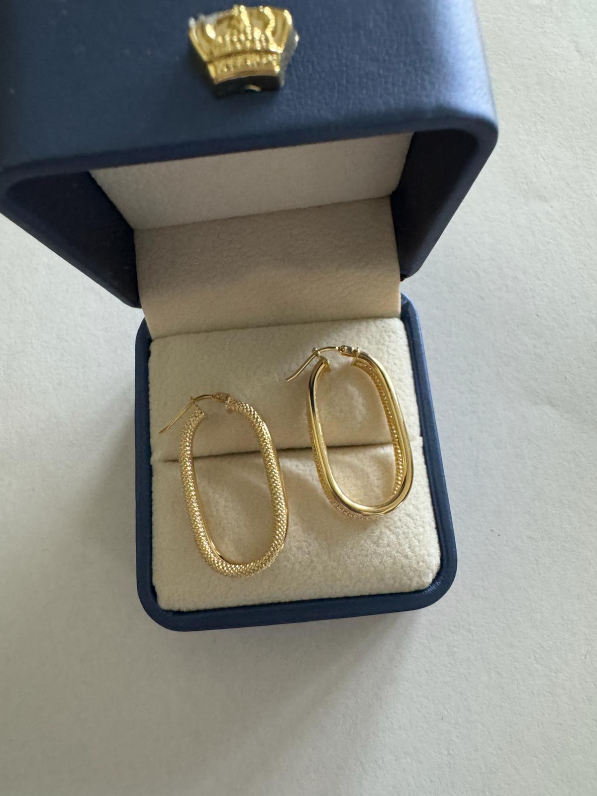 Gold Oval Hoop Earrings - Textured & Smooth Duo